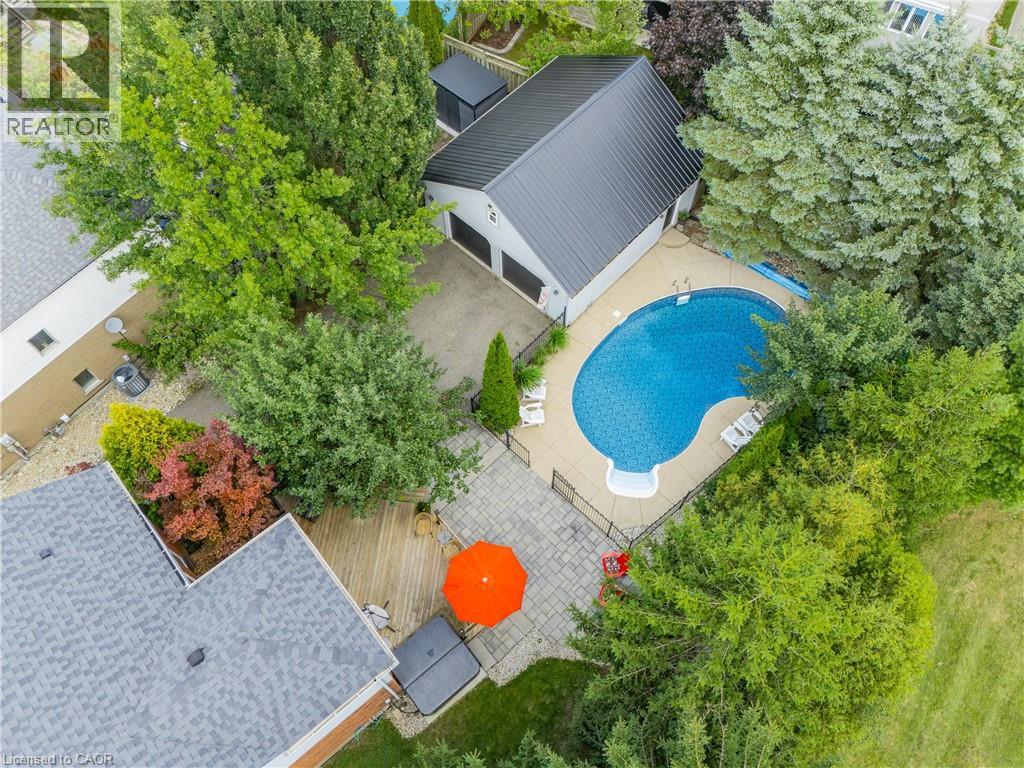 608 Bluenose Court, Waterloo, Ontario  N2K 4C5 - Photo 45 - 40819456