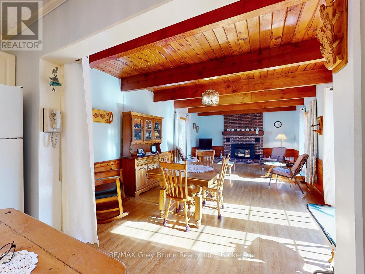 817 11th Street W, Owen Sound, Ontario N4K 3T4 - Photo 14 - X12984570