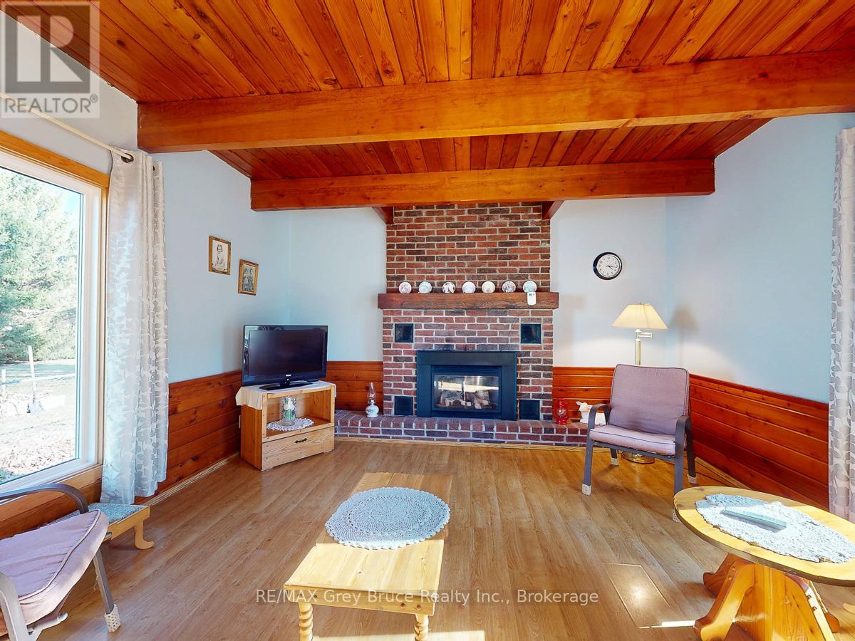 817 11th Street W, Owen Sound, Ontario N4K 3T4 - Photo 19 - X12984570