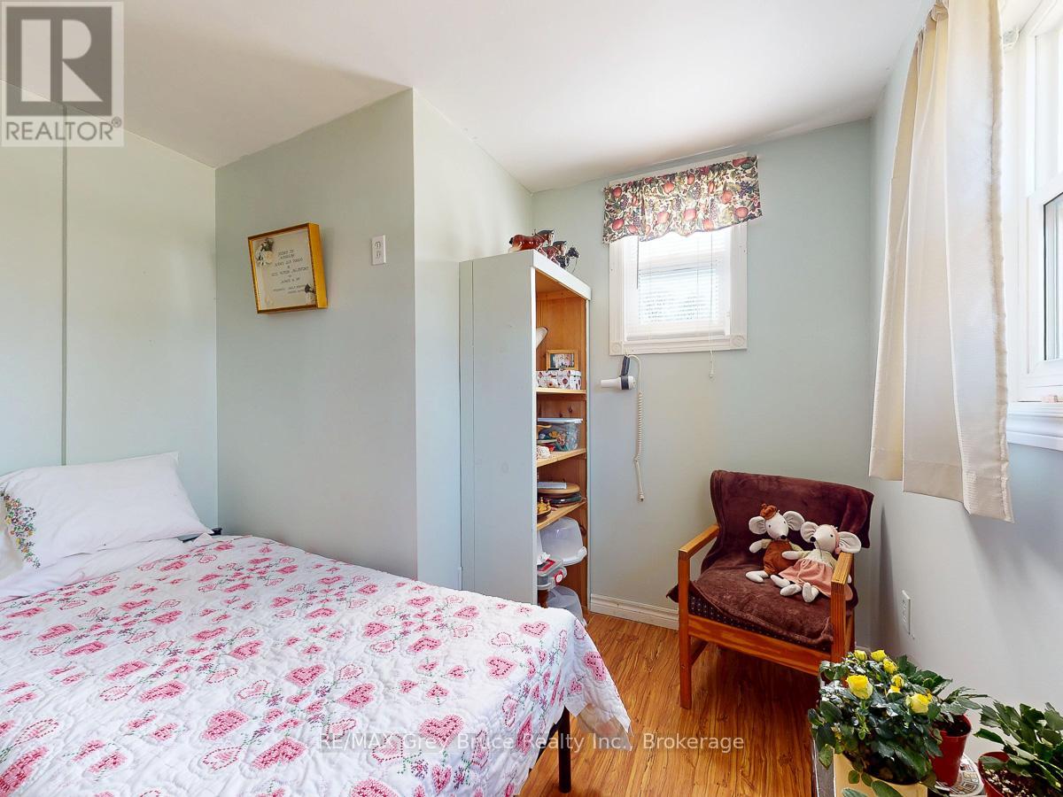 817 11th Street W, Owen Sound, Ontario N4K 3T4 - Photo 26 - X12984570