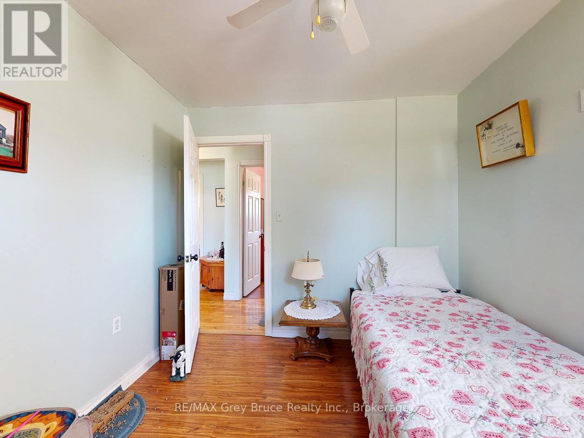 817 11th Street W, Owen Sound, Ontario N4K 3T4 - Photo 27 - X12984570