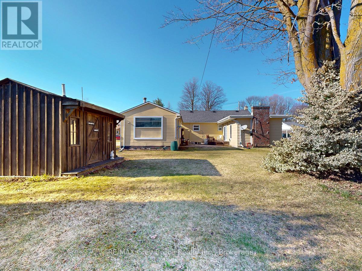 817 11th Street W, Owen Sound, Ontario N4K 3T4 - Photo 42 - X12984570