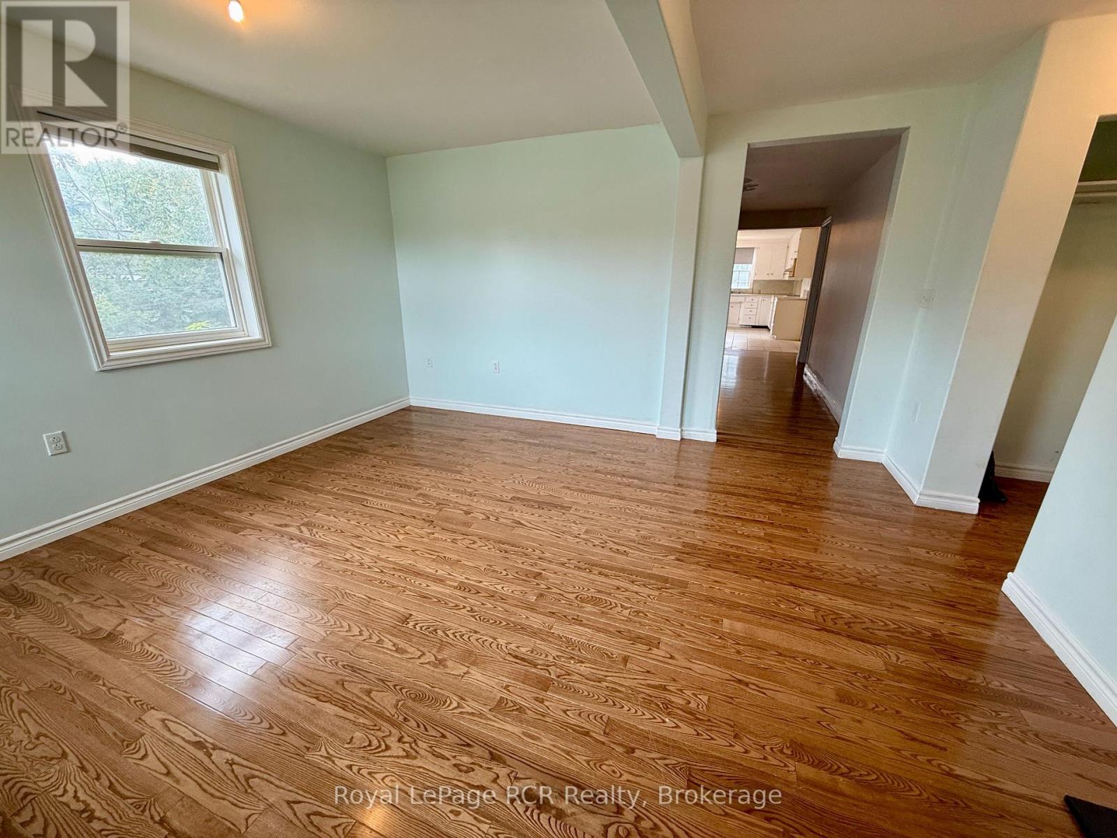 307 Prince (Lane) Street, Brockton, Ontario  N0G 2V0 - Photo 11 - X12984632