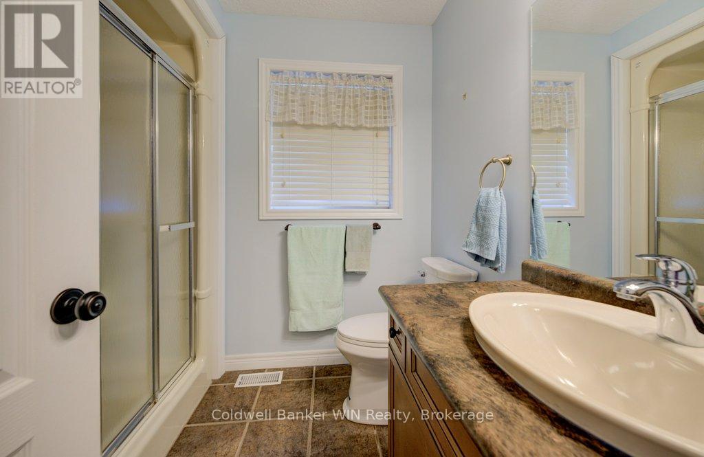 300 Durham Street W, Wellington North, Ontario  N0G 2L1 - Photo 20 - X12984644