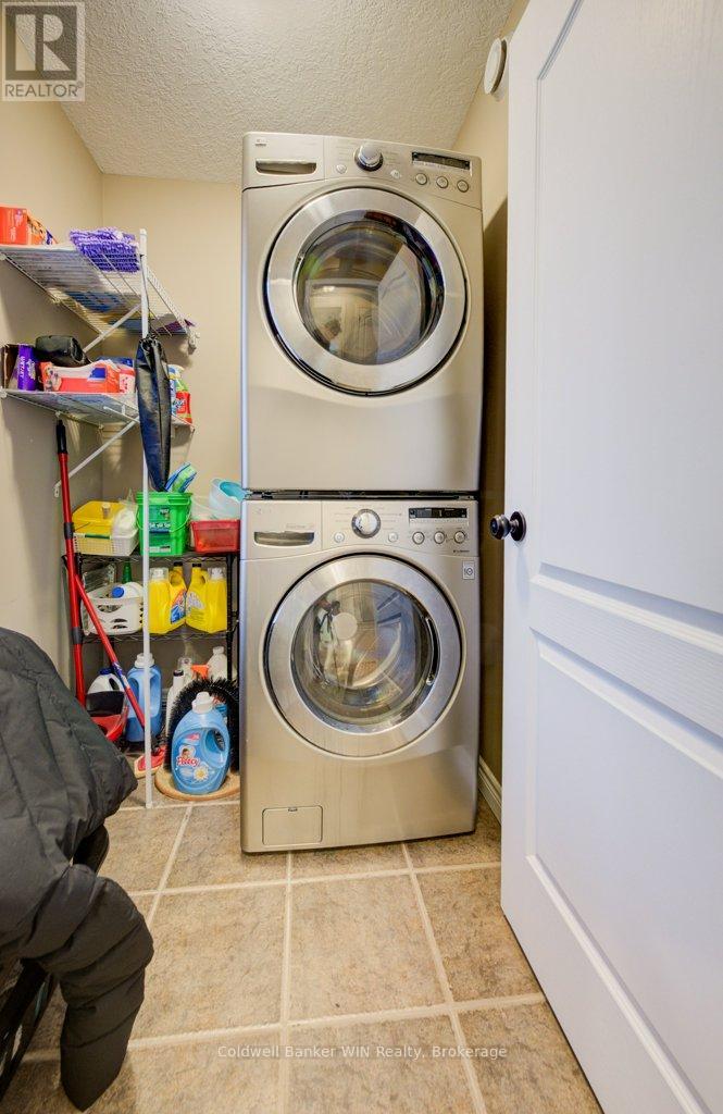 300 Durham Street W, Wellington North, Ontario  N0G 2L1 - Photo 22 - X12984644