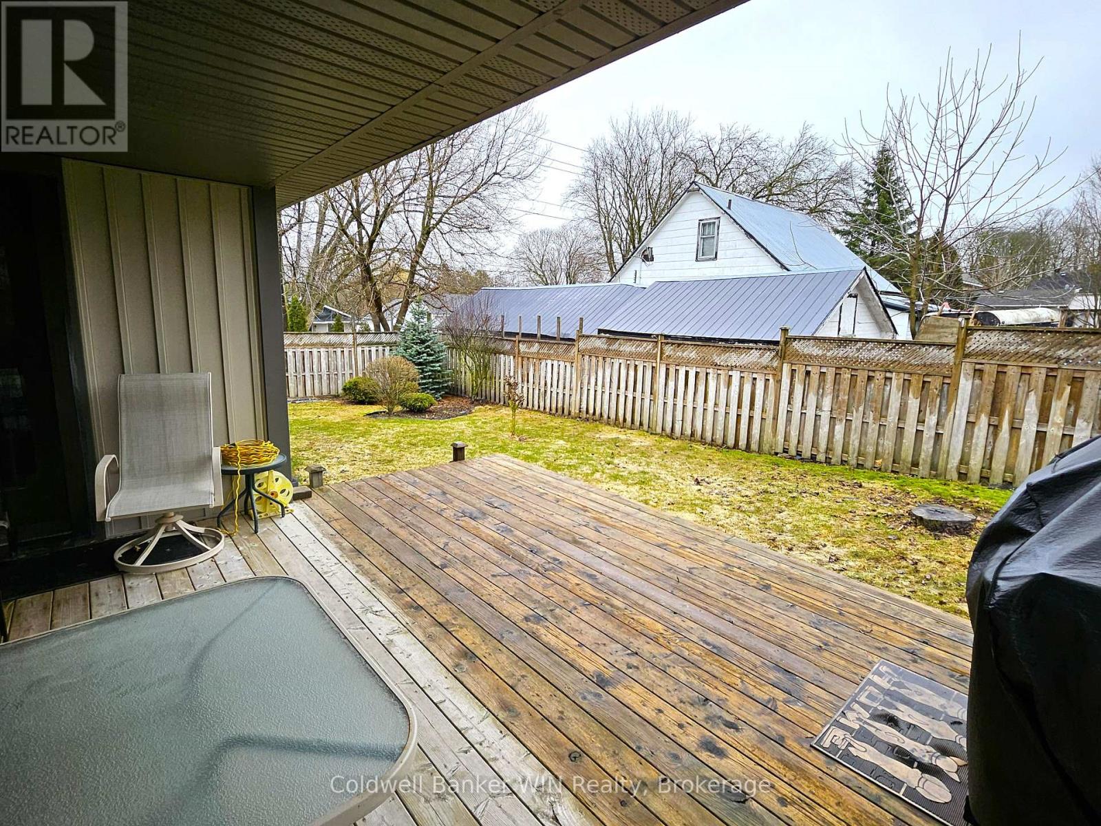 300 Durham Street W, Wellington North, Ontario  N0G 2L1 - Photo 39 - X12984644