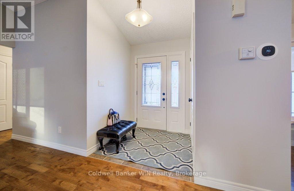 300 Durham Street W, Wellington North, Ontario  N0G 2L1 - Photo 5 - X12984644