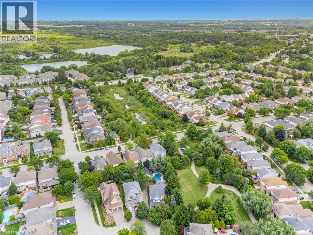 608 Bluenose Court, Waterloo, Ontario  N2K 4C5 - Photo 49 - 40819456