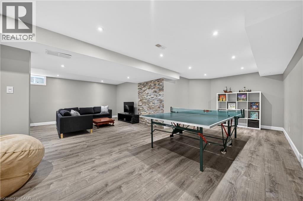 608 Bluenose Court, Waterloo, Ontario  N2K 4C5 - Photo 34 - 40819456