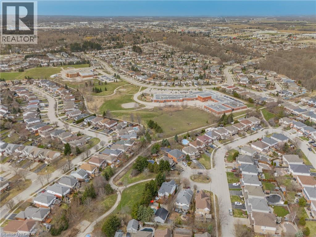 608 Bluenose Court, Waterloo, Ontario  N2K 4C5 - Photo 50 - 40819456