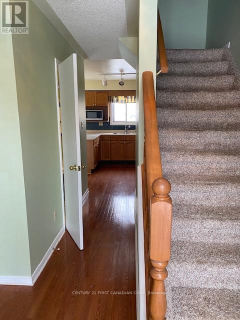 5 - 1930 Marconi Boulevard, London East, Ontario  N5V 4S2 - Photo 3 - X12984664