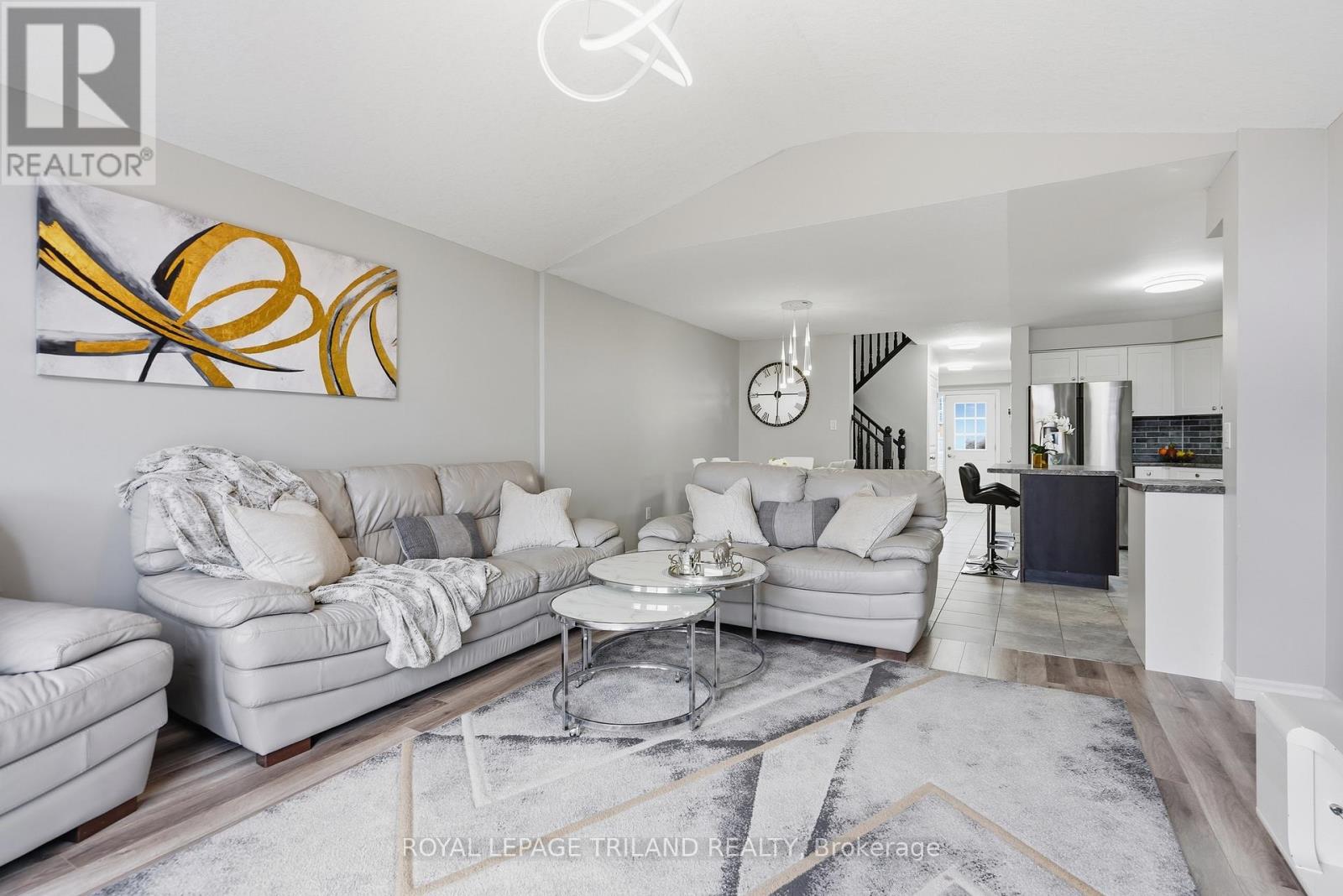 849 Silverfox Crescent, London North, Ontario  N6G 0N6 - Photo 10 - X12984672