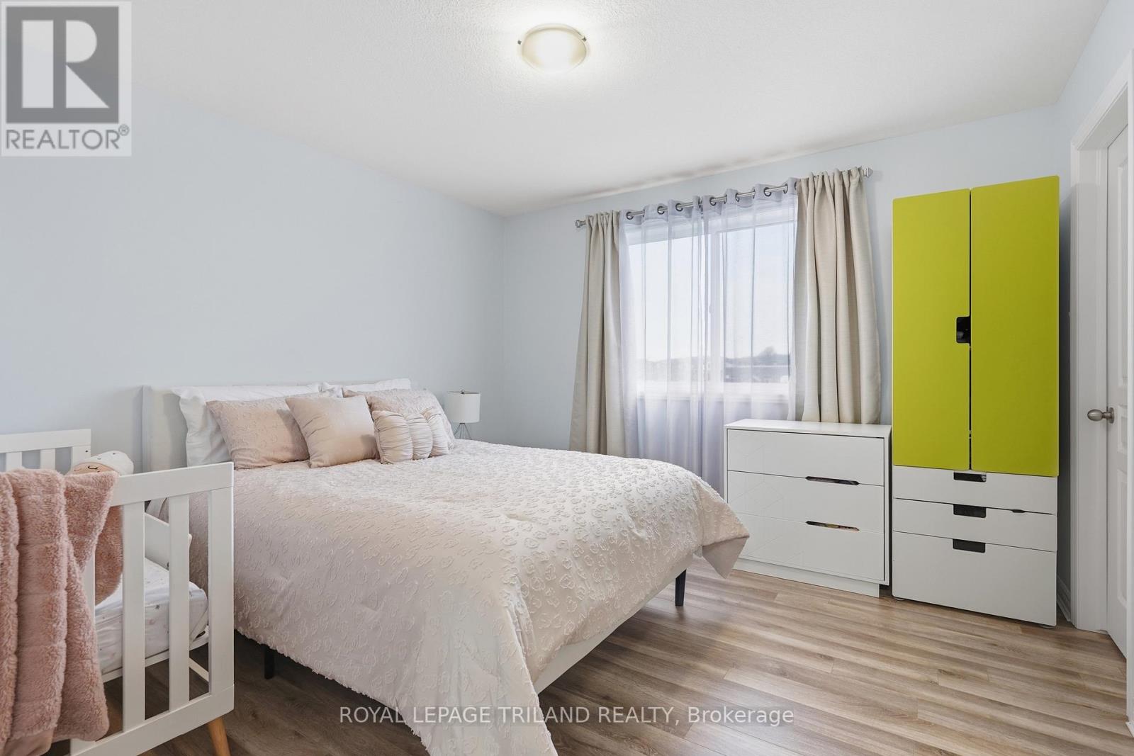 849 Silverfox Crescent, London North, Ontario  N6G 0N6 - Photo 21 - X12984672