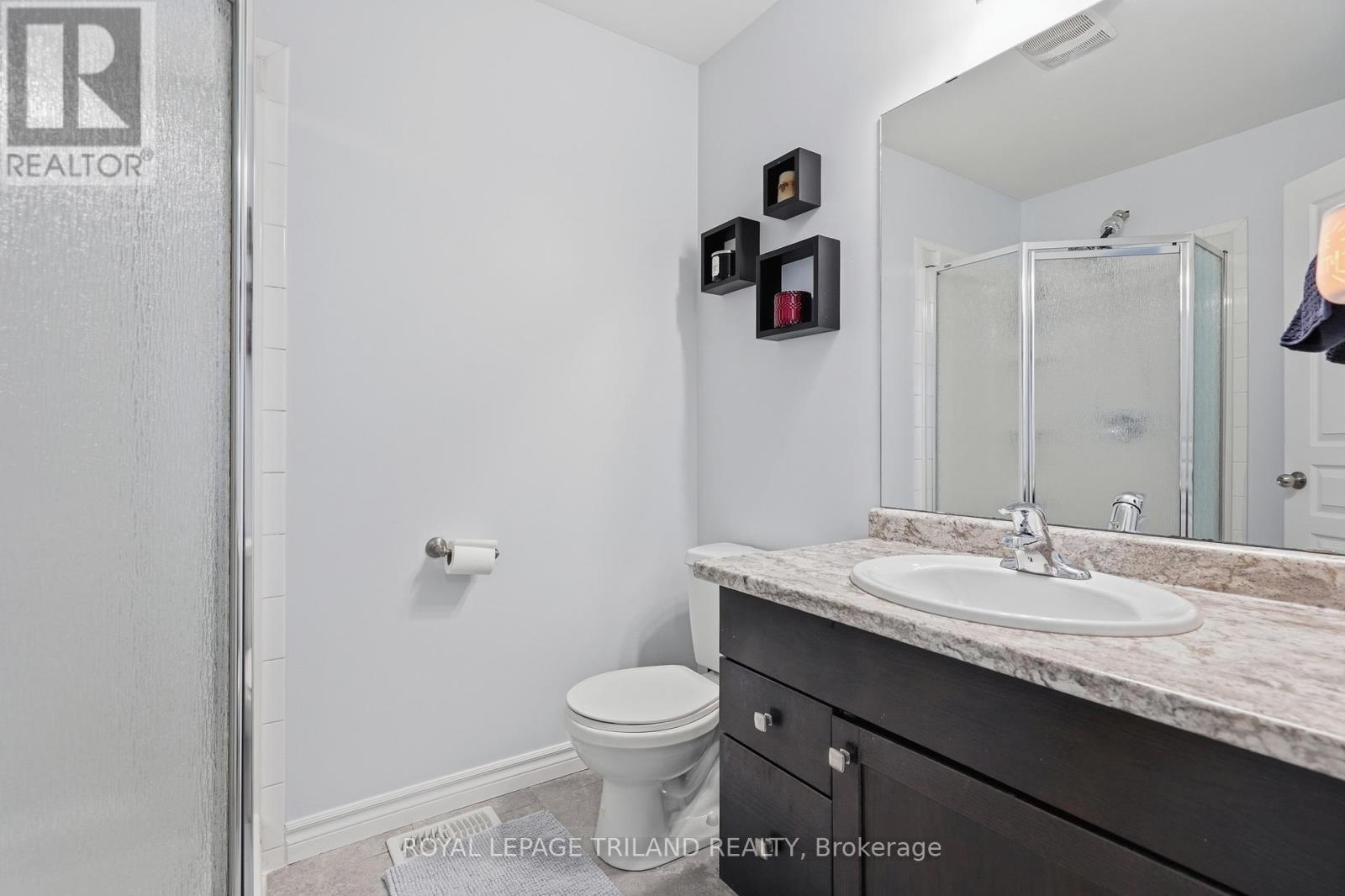 849 Silverfox Crescent, London North, Ontario  N6G 0N6 - Photo 25 - X12984672