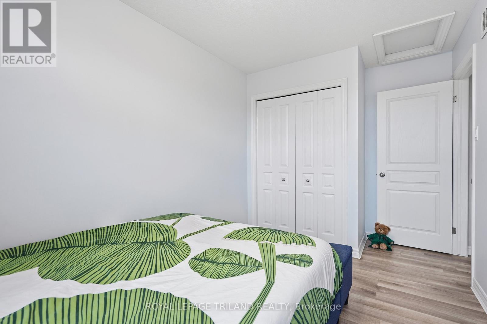 849 Silverfox Crescent, London North, Ontario  N6G 0N6 - Photo 27 - X12984672