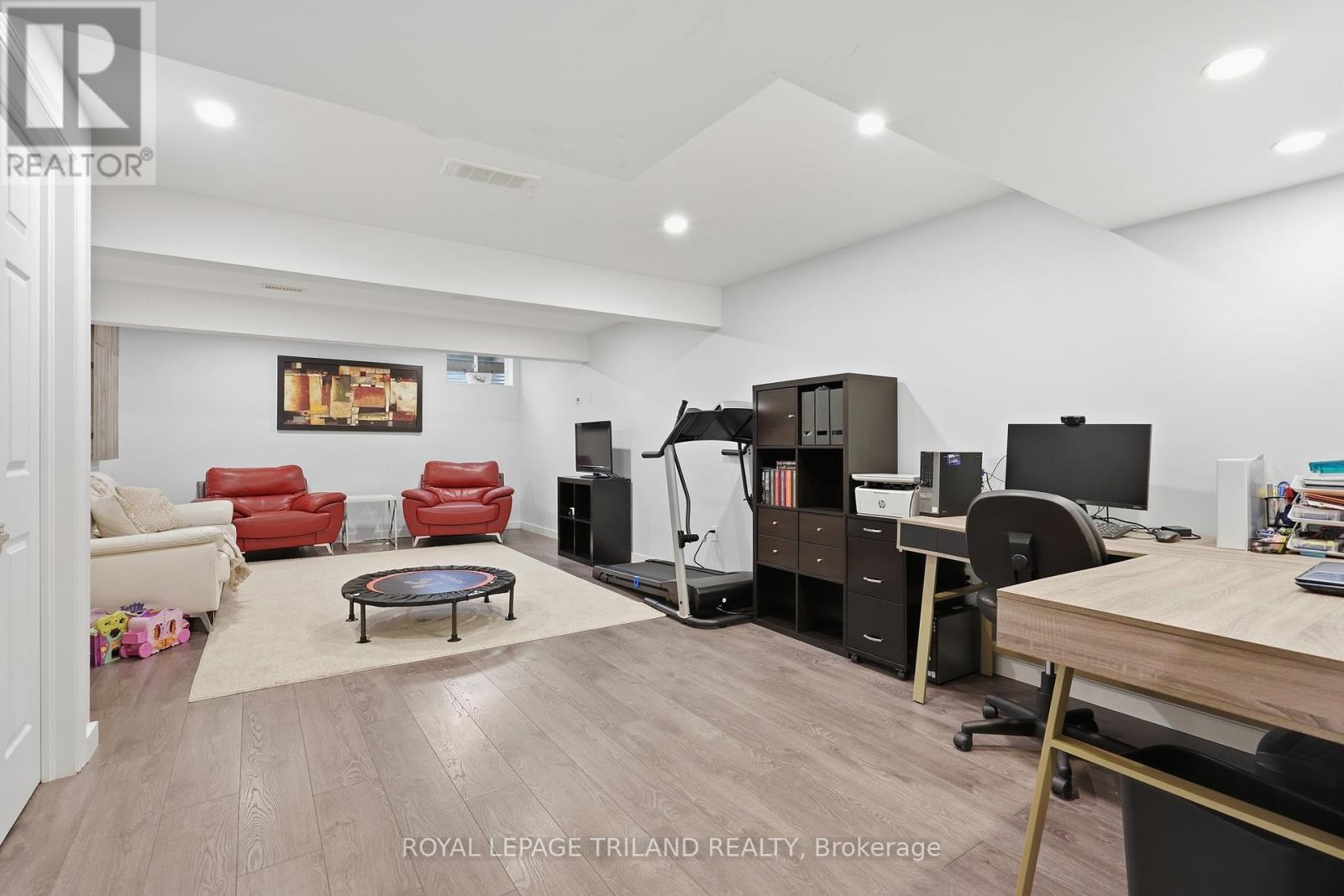 849 Silverfox Crescent, London North, Ontario  N6G 0N6 - Photo 32 - X12984672