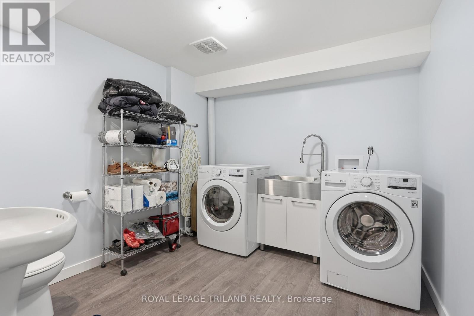 849 Silverfox Crescent, London North, Ontario  N6G 0N6 - Photo 35 - X12984672