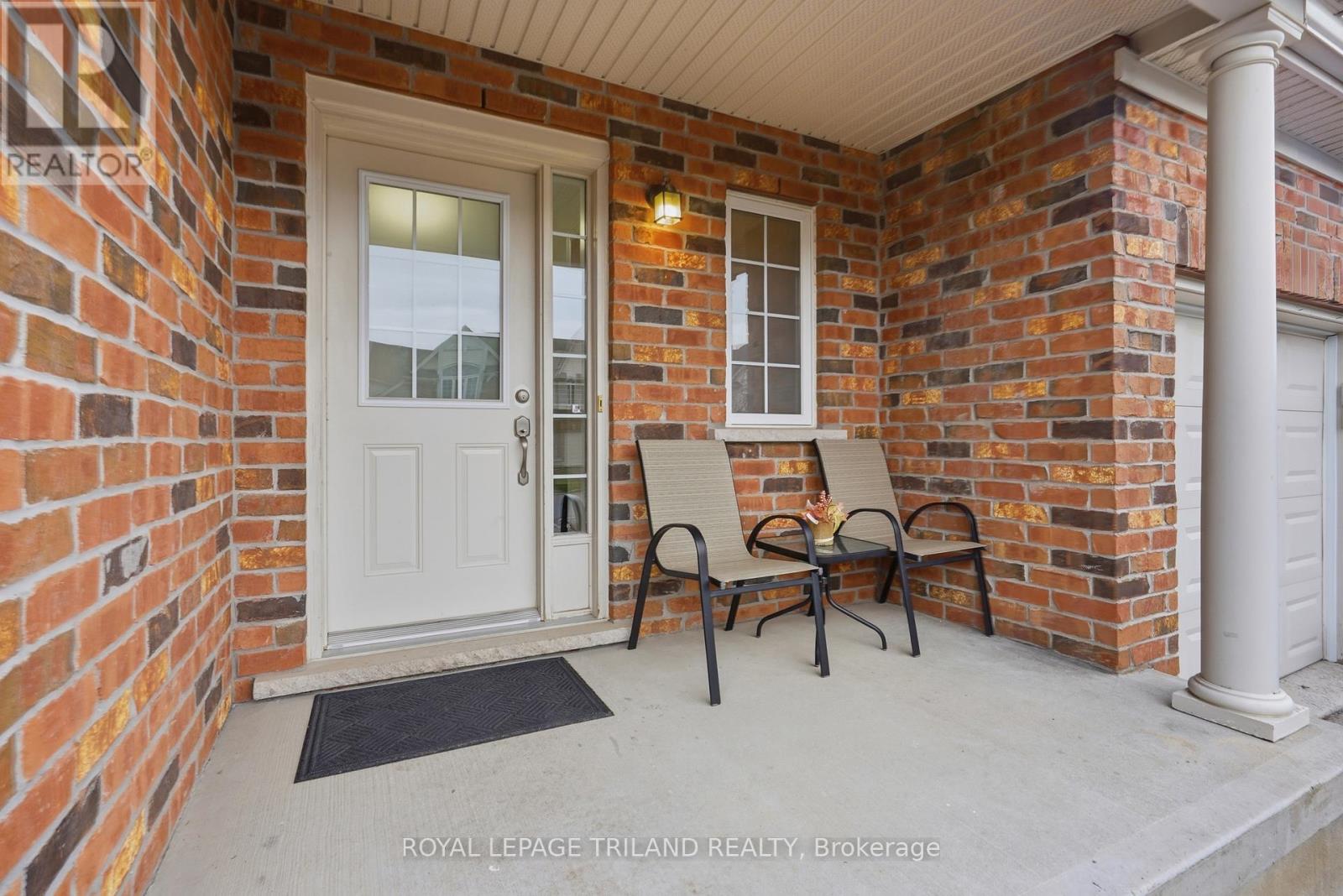 849 Silverfox Crescent, London North, Ontario  N6G 0N6 - Photo 4 - X12984672