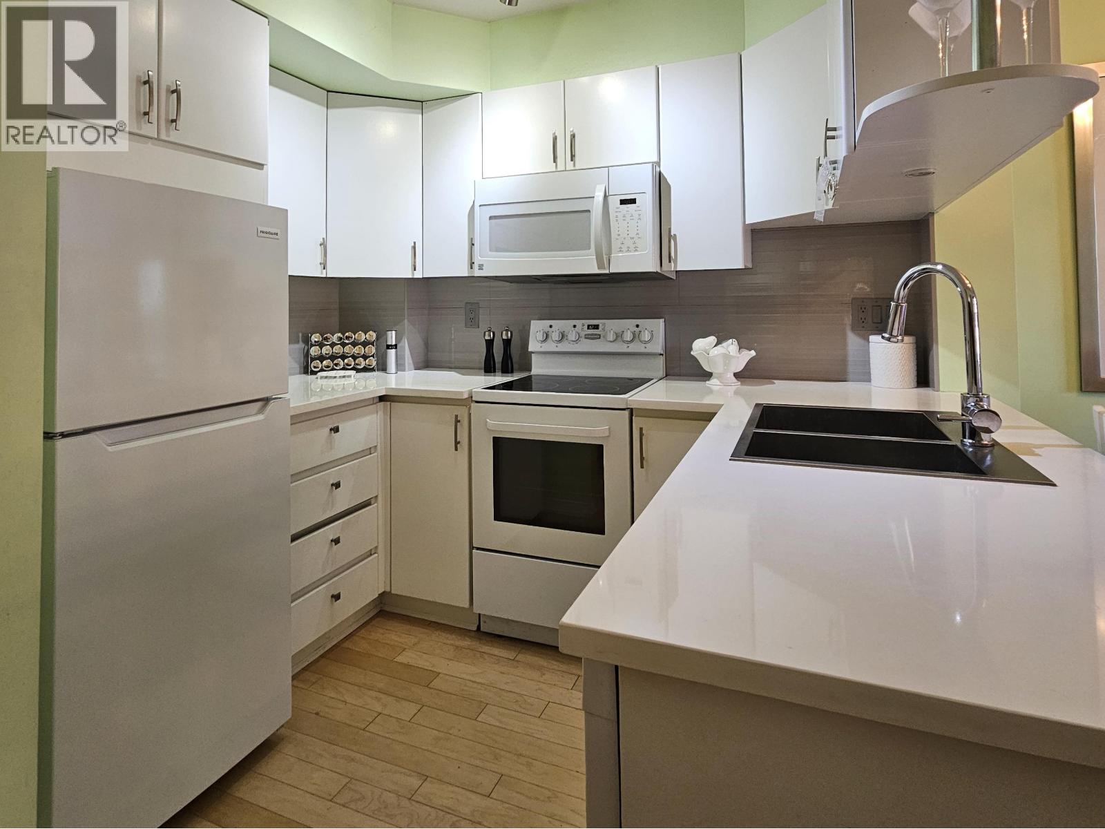 1003 1189 Howe Street, Vancouver, British Columbia  V6Z 2X4 - Photo 4 - R3109367