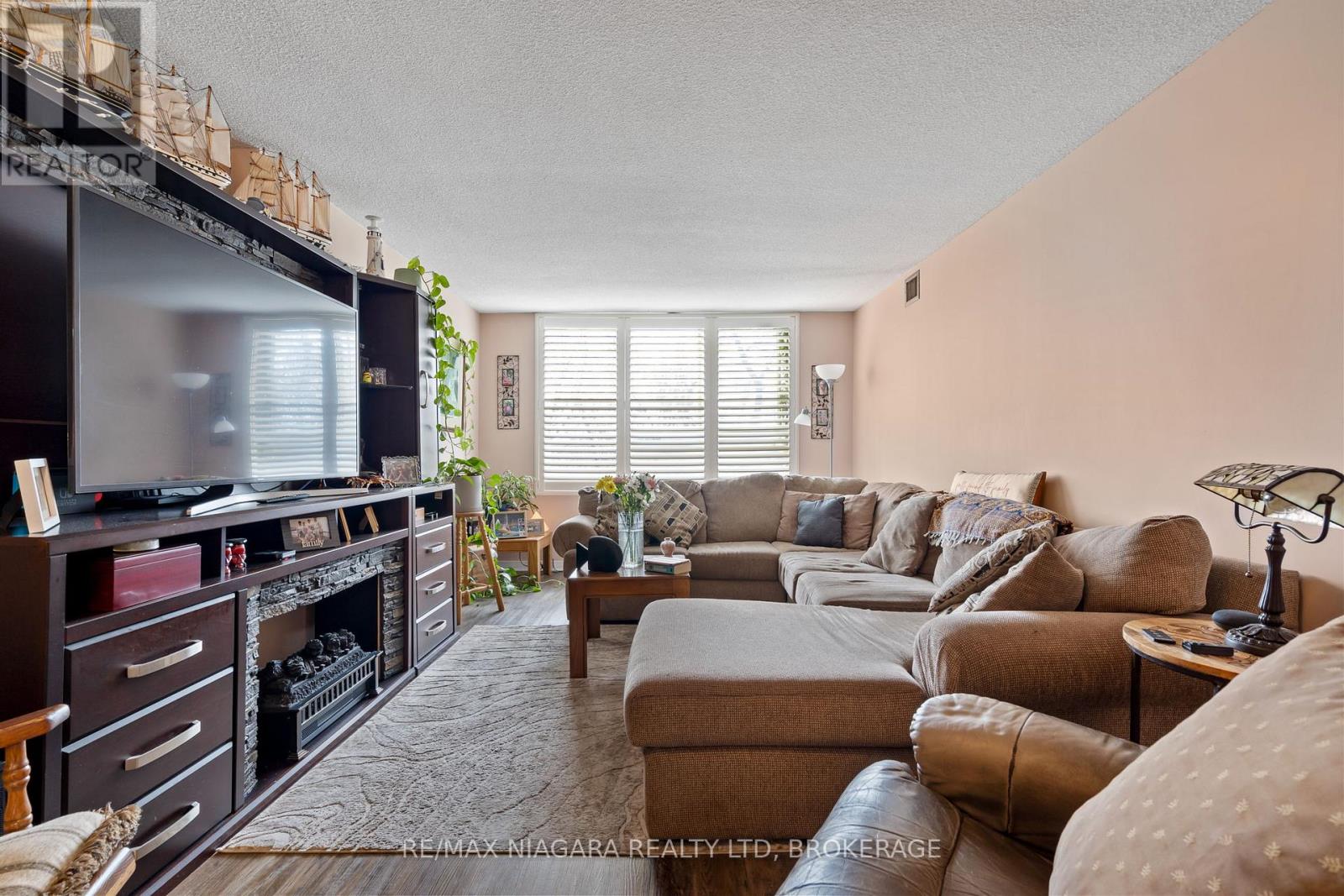 B5 - 7 Gale Crescent, St. Catharines, Ontario  L2R 7M8 - Photo 8 - X12983432