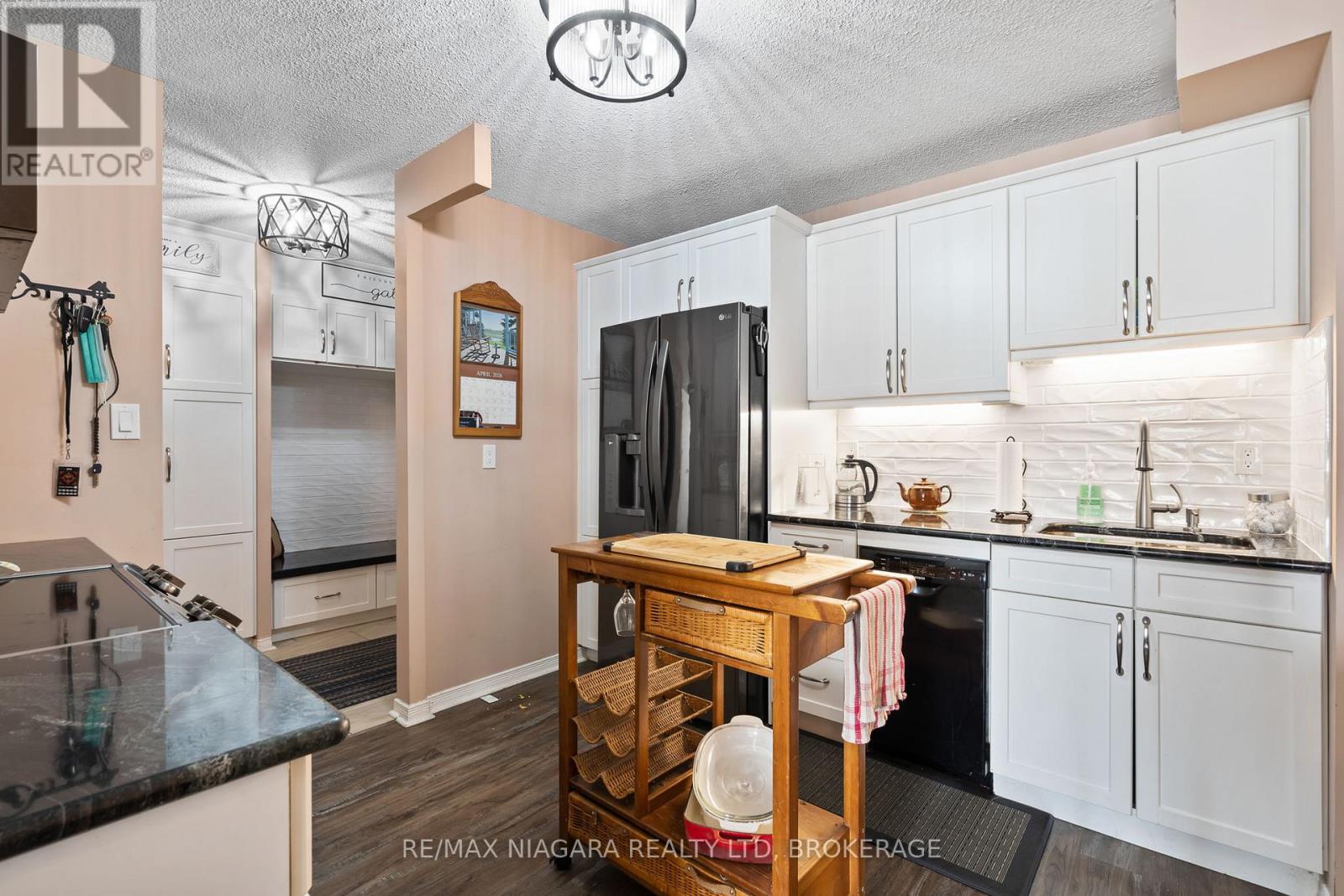 B5 - 7 Gale Crescent, St. Catharines, Ontario  L2R 7M8 - Photo 13 - X12983432