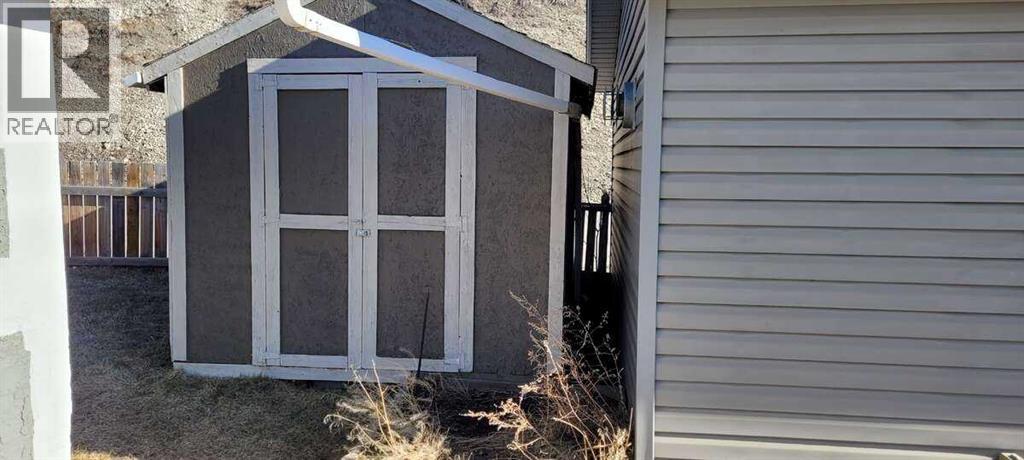 7950 17th Avenue, Coleman, Alberta  T0K 0M0 - Photo 28 - A2299946