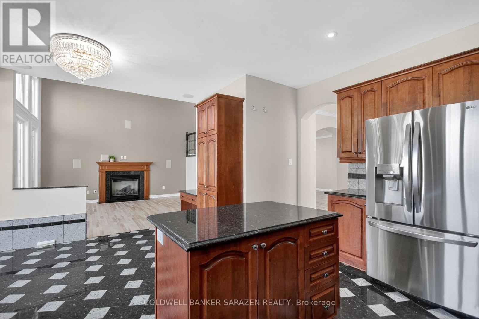 147 August Lily Crescent, Ottawa, Ontario  K1V 2E3 - Photo 14 - X12984480