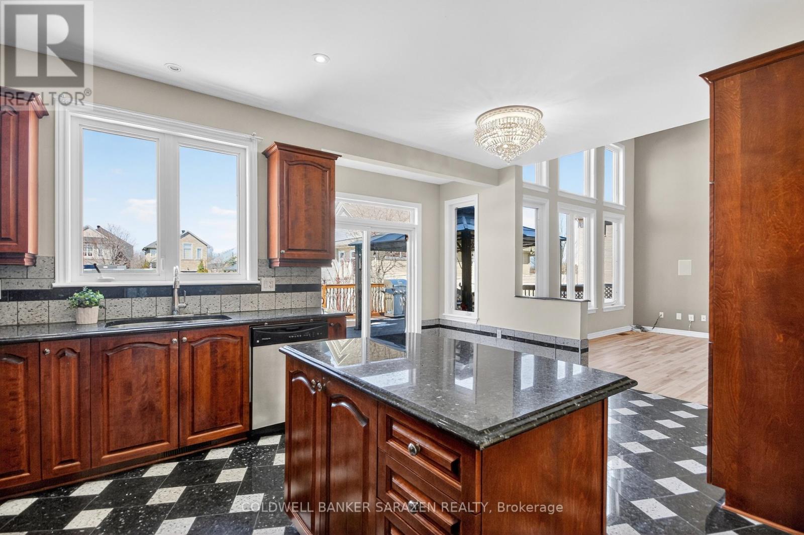 147 August Lily Crescent, Ottawa, Ontario  K1V 2E3 - Photo 18 - X12984480