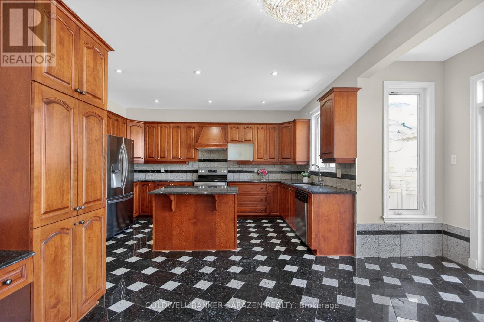 147 August Lily Crescent, Ottawa, Ontario  K1V 2E3 - Photo 19 - X12984480