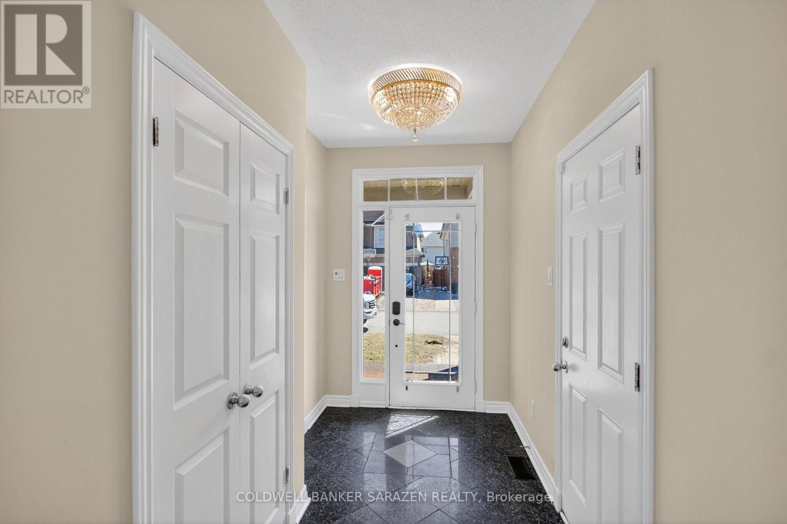 147 August Lily Crescent, Ottawa, Ontario  K1V 2E3 - Photo 4 - X12984480