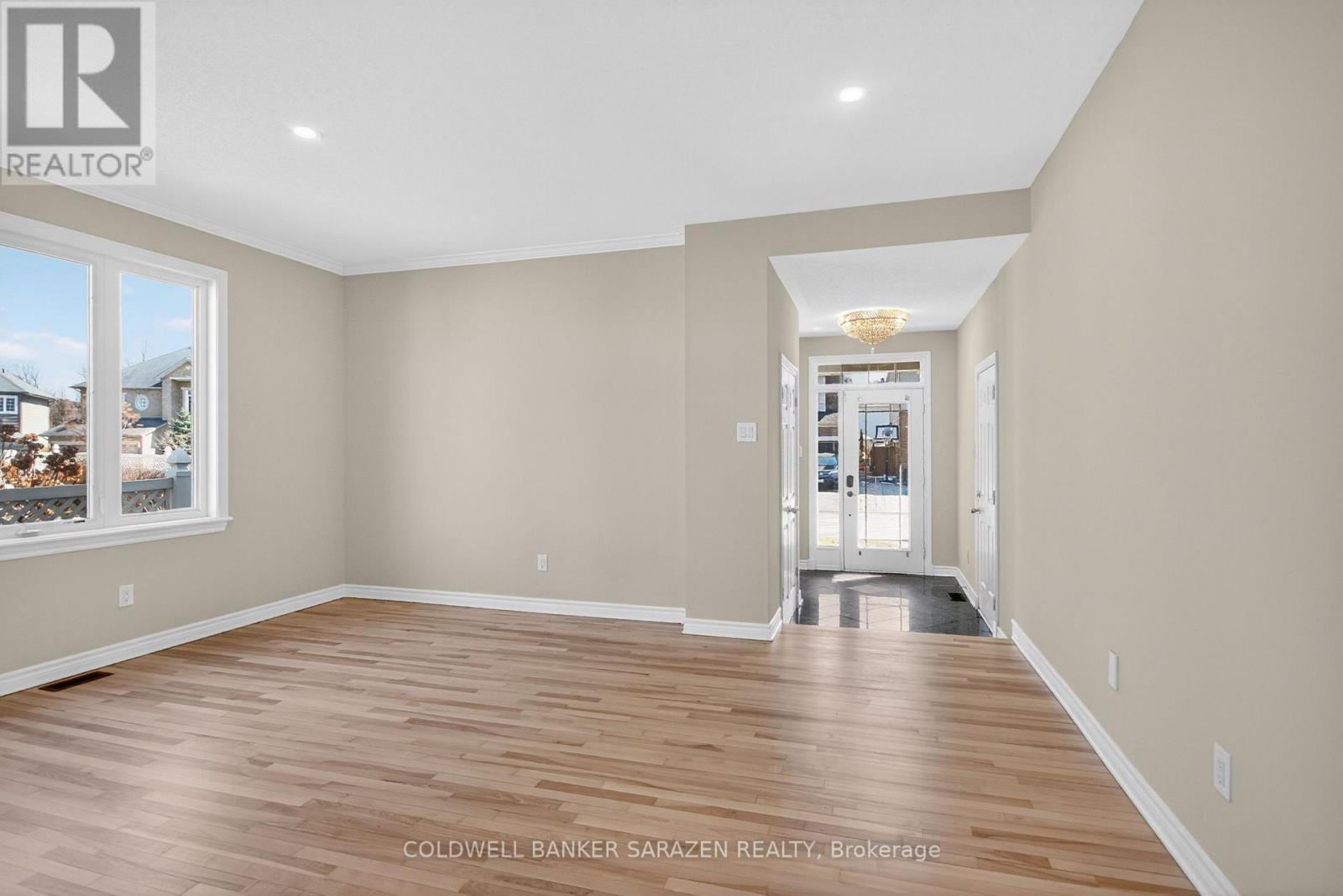 147 August Lily Crescent, Ottawa, Ontario  K1V 2E3 - Photo 7 - X12984480