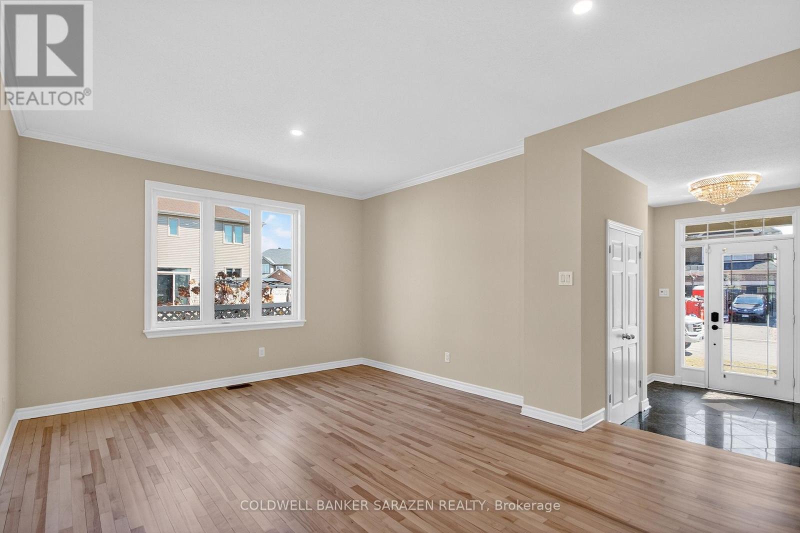 147 August Lily Crescent, Ottawa, Ontario  K1V 2E3 - Photo 8 - X12984480