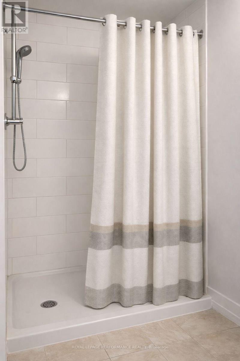 4 - 739 Principale Street, Casselman, Ontario  K0A 1M0 - Photo 5 - X12984558