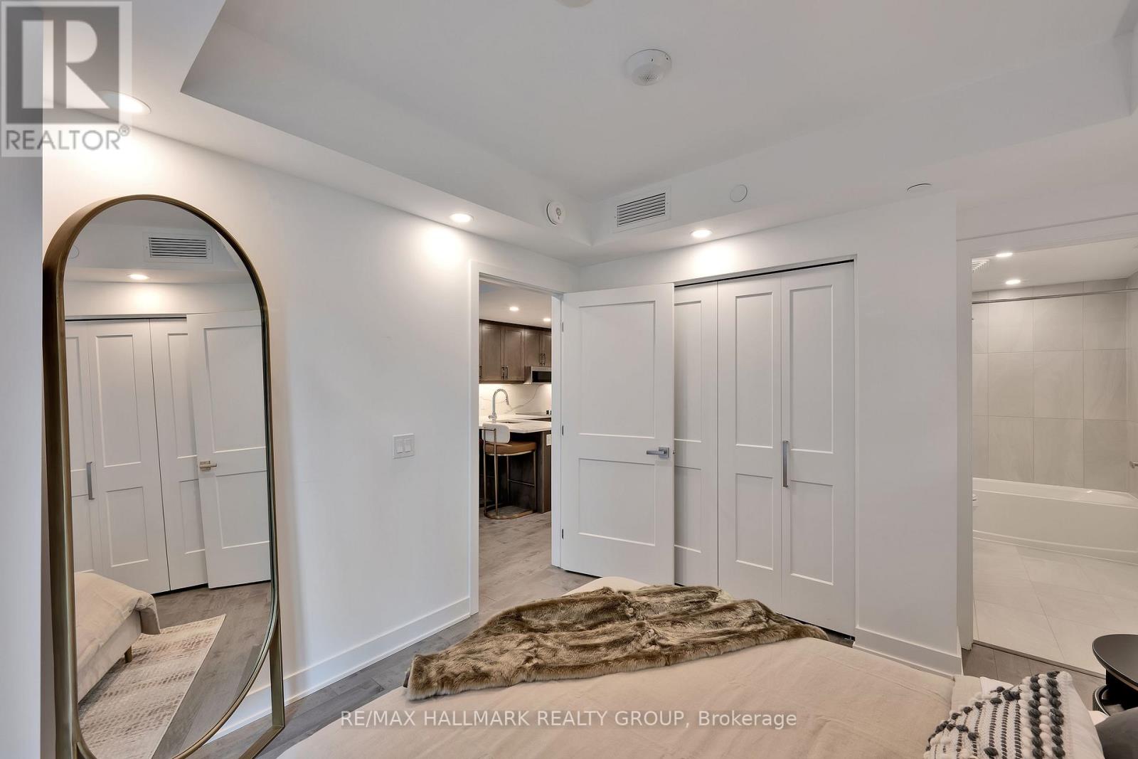 701 - 340 Queen Street, Ottawa, Ontario  K1R 0G1 - Photo 24 - X12984768