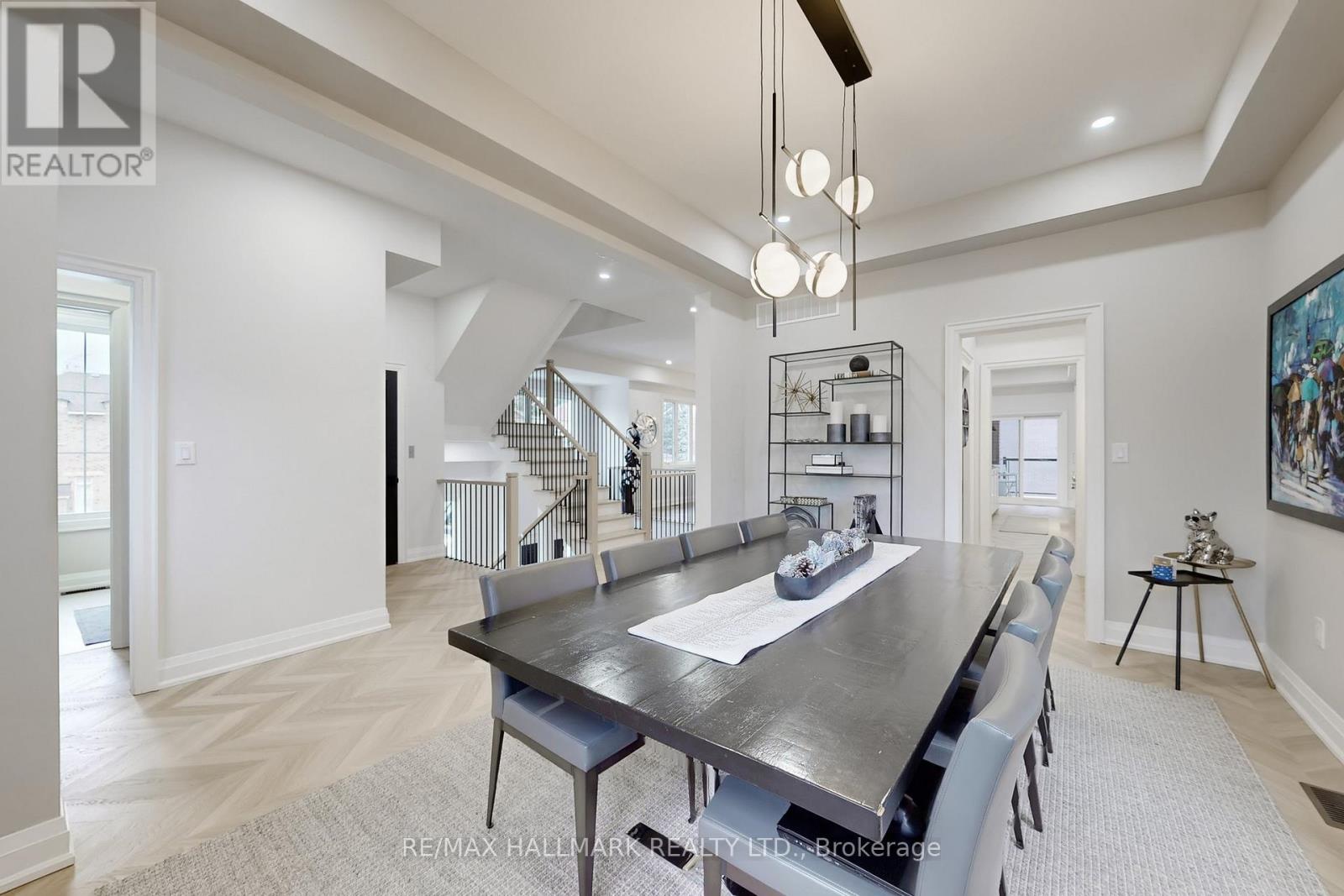 31 Naughton Drive, Richmond Hill, Ontario L4C 4M6 - Photo 29 - N12976440