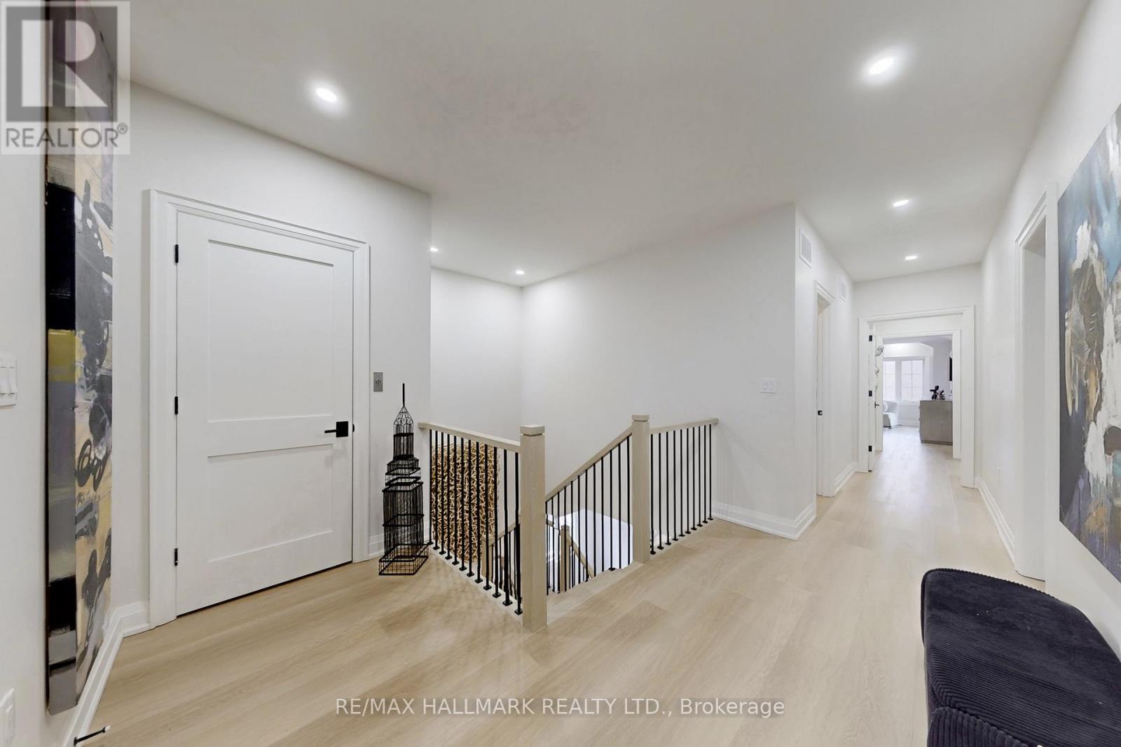 31 Naughton Drive, Richmond Hill, Ontario L4C 4M6 - Photo 34 - N12976440