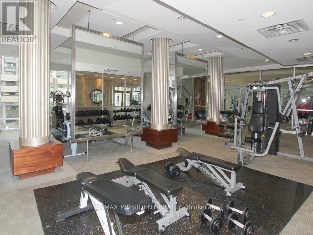 2213 - 761 Bay Street, Toronto, Ontario  M5G 2R2 - Photo 23 - C12948080