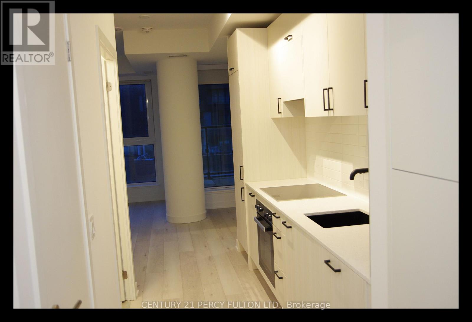 601 - 5 Quarrington Lane, Toronto, Ontario  M3C 0S4 - Photo 3 - C12984506