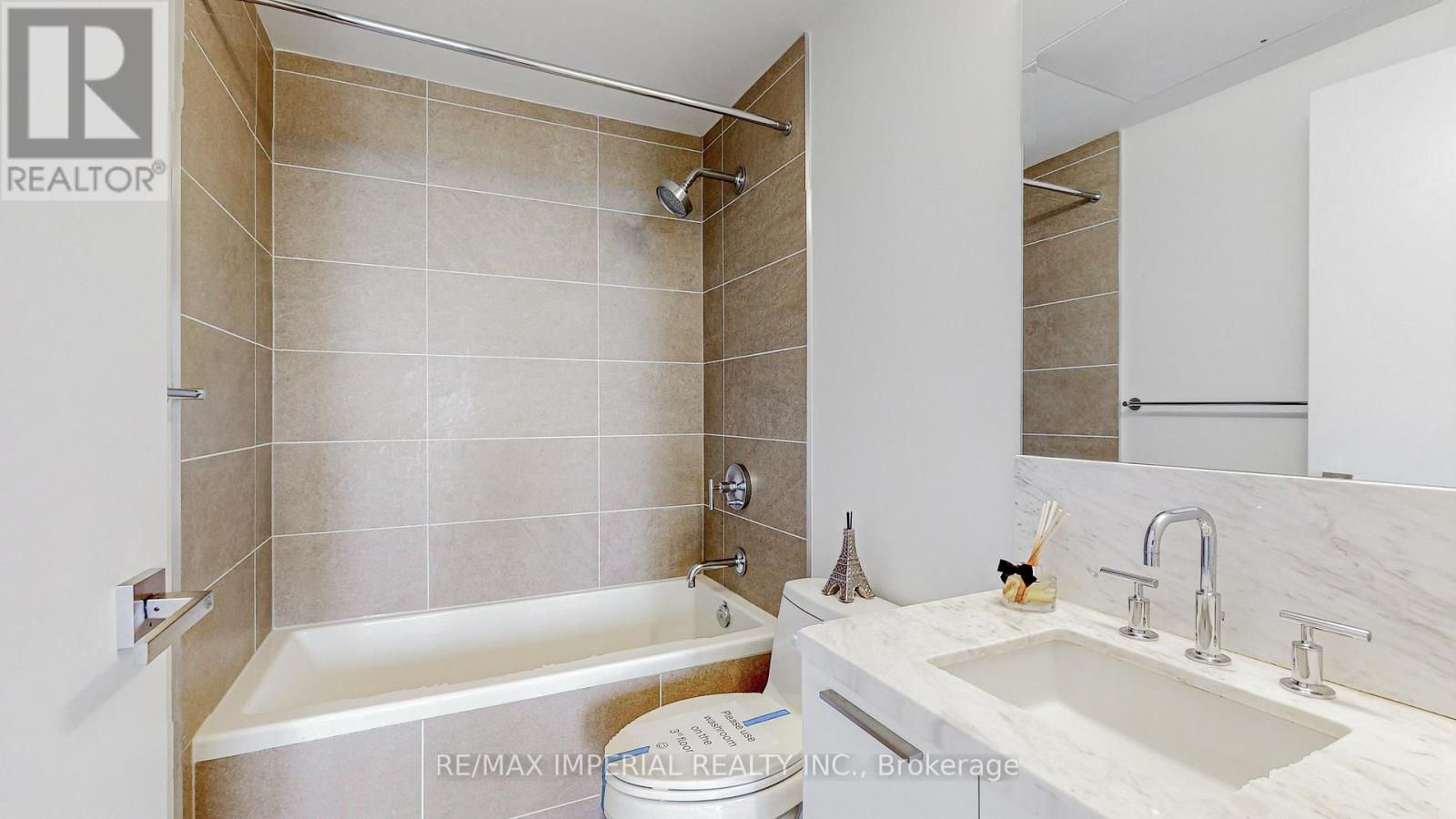 2706 - 3 Gloucester Street, Toronto (Church-Yonge Corridor), Ontario  M4Y 0C6 - Photo 17 - C12984526