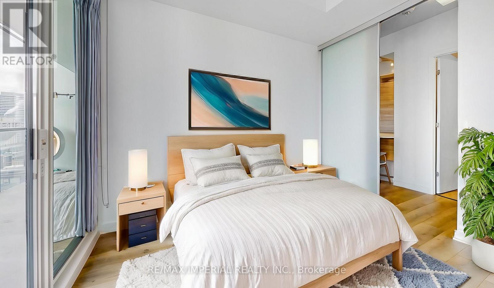 2706 - 3 Gloucester Street, Toronto (Church-Yonge Corridor), Ontario  M4Y 0C6 - Photo 5 - C12984526