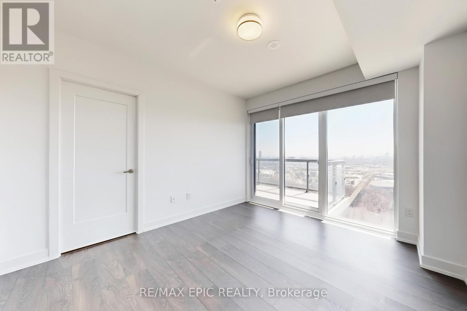 2809 - 30 Inn On The Park Drive, Toronto, Ontario  M3C 0P7 - Photo 13 - C12984620