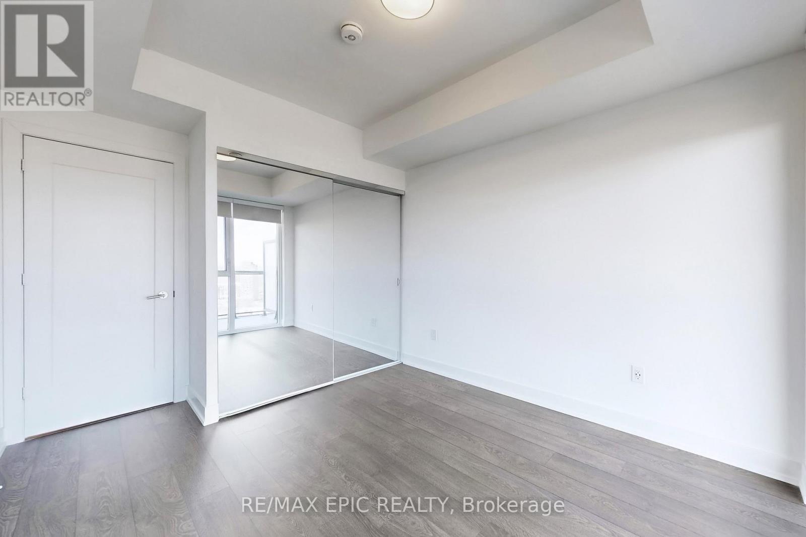 2809 - 30 Inn On The Park Drive, Toronto, Ontario  M3C 0P7 - Photo 17 - C12984620