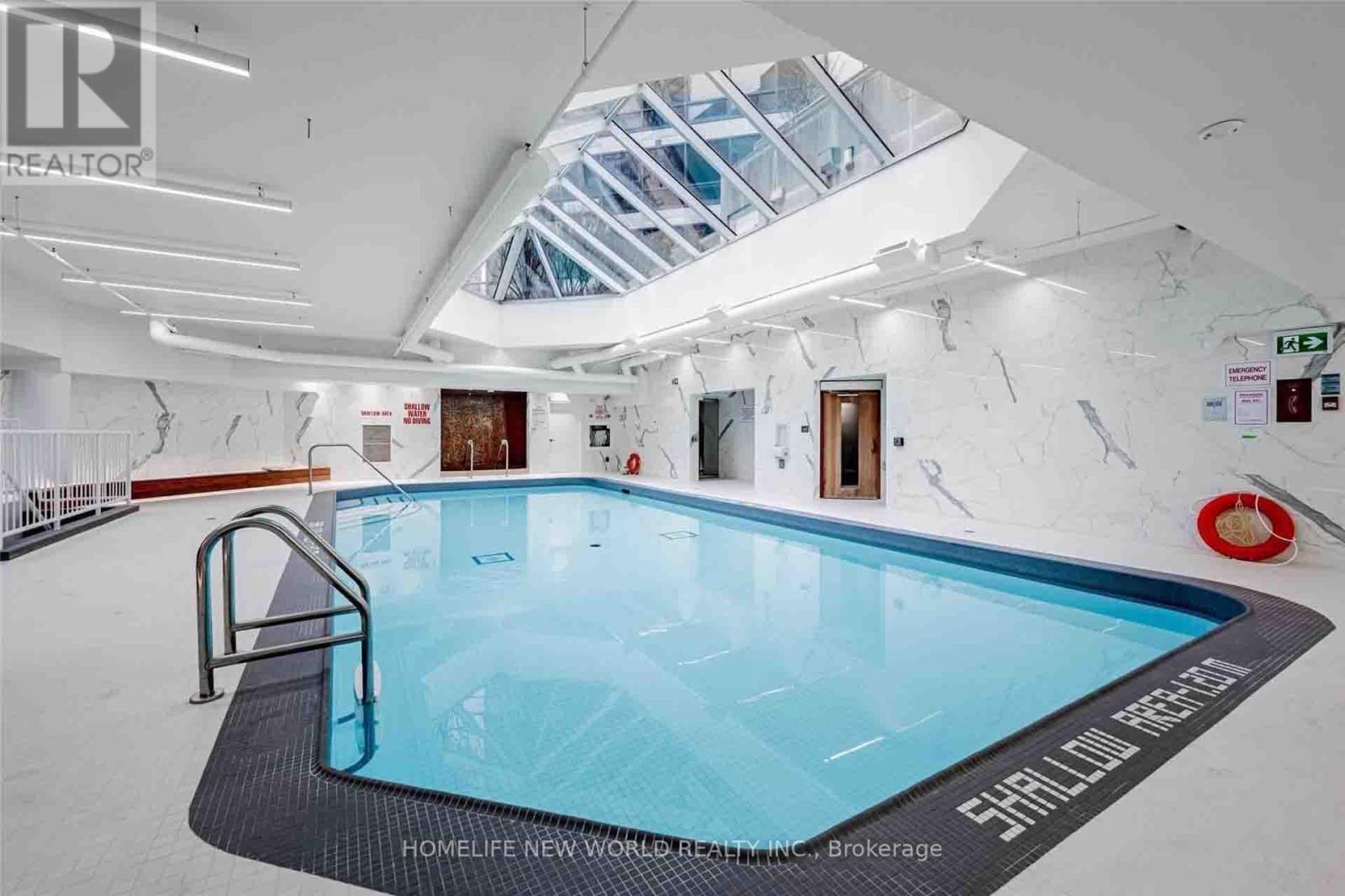 2012 - 1001 Bay Street, Toronto, Ontario  M5S 3A6 - Photo 15 - C12984754