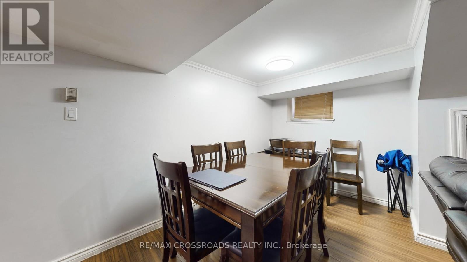 234 Sussex Avenue, Richmond Hill, Ontario L4C 2G4 - Photo 16 - N12935104