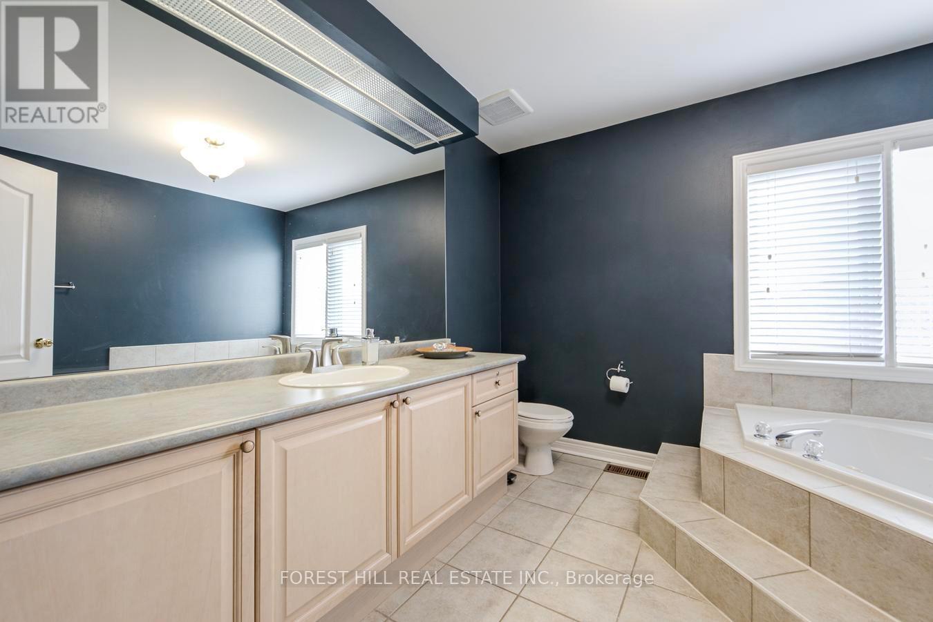 45 Cedar Springs Drive, Richmond Hill, Ontario  L4S 2B1 - Photo 17 - N12982564