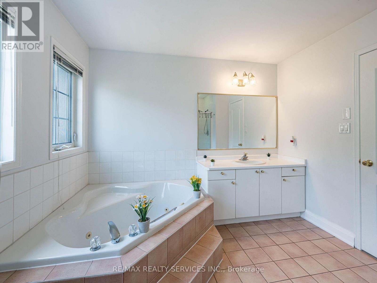 136 - 1995 Royal Road, Pickering, Ontario L1V 6V9 - Photo 36 - E12984552