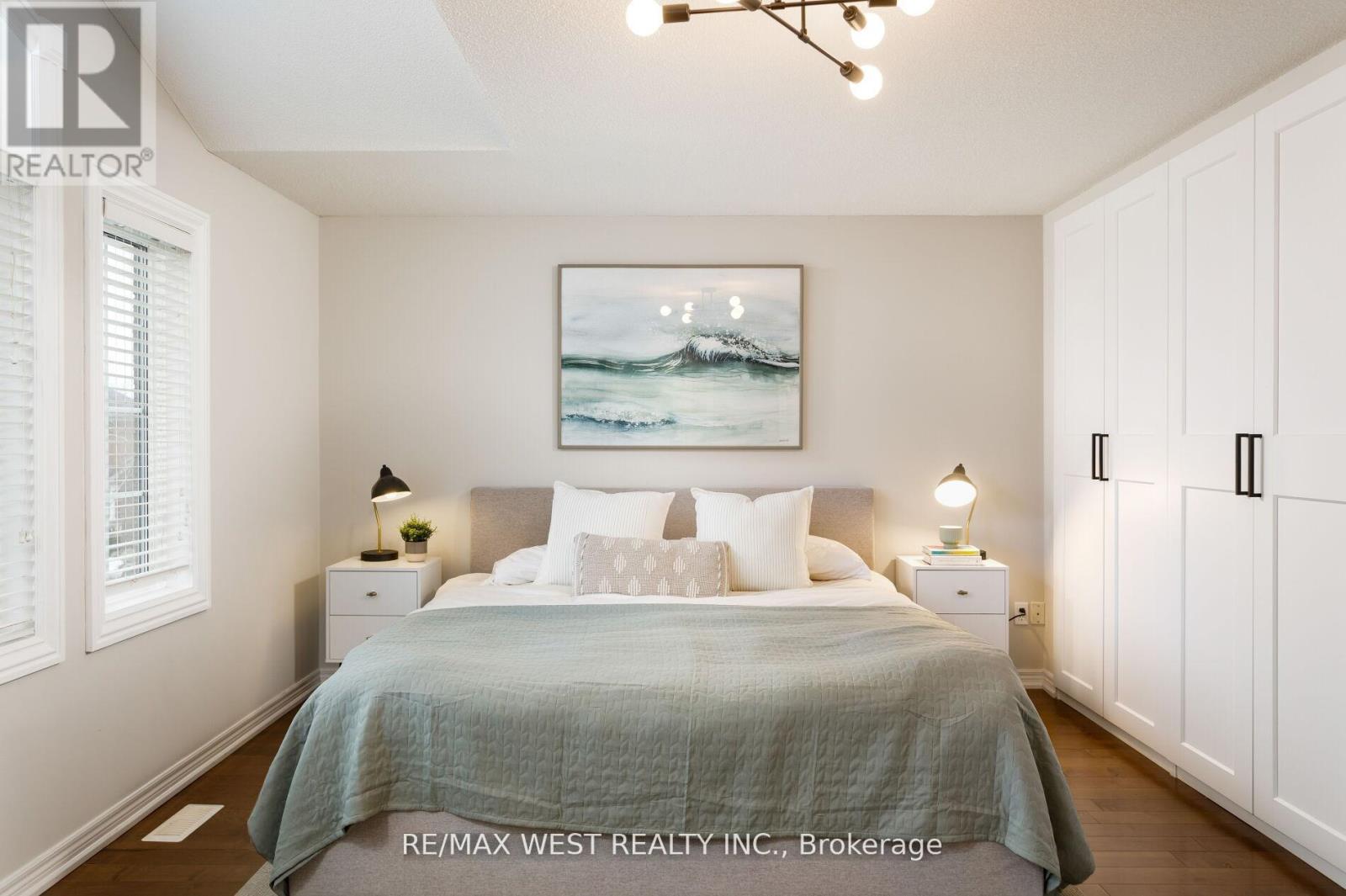 2240 Osprey Lane, Oakville, Ontario  L6M 3Z8 - Photo 35 - W12924176