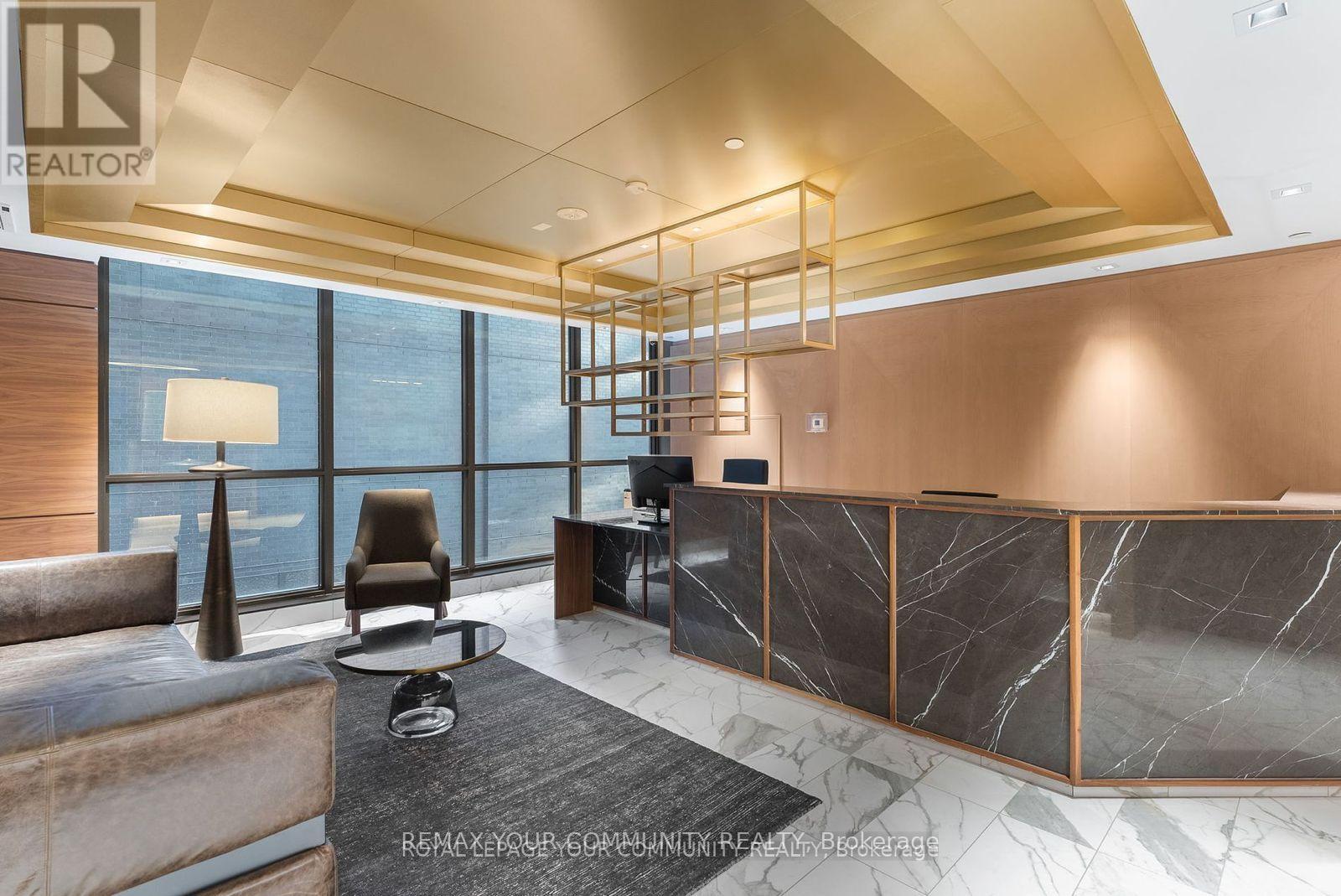 4502 - 327 King Street W, Toronto, Ontario  M5V 0W7 - Photo 8 - C12964478