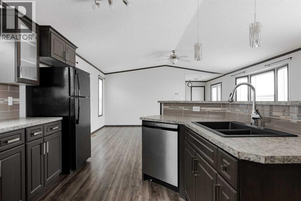 309 Mckinlay Crescent, Fort Mcmurray, Alberta  T9K 2M9 - Photo 8 - A2294285