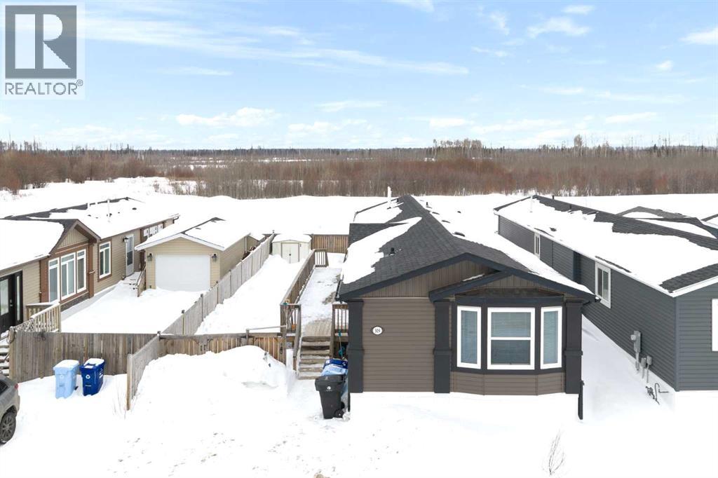 309 Mckinlay Crescent, Fort Mcmurray, Alberta  T9K 2M9 - Photo 1 - A2294285